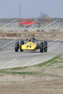 media/Oct-25-2025-CalClub SCCA (Sat) [[34c778dfbe]]/Group 5/Qualifying/
